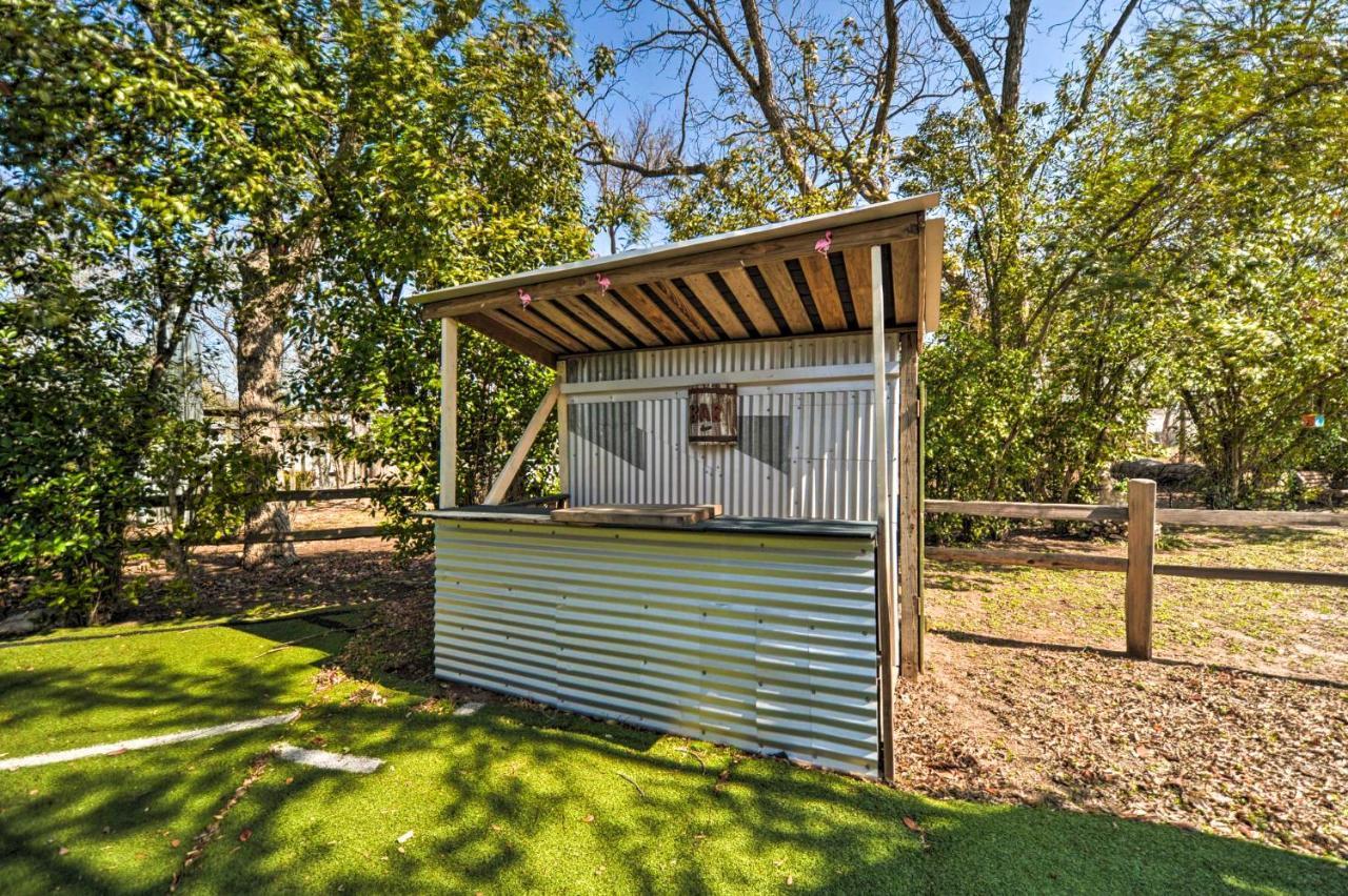 Fredricksburg Vacation Rental At The Loft! Fredericksburg Exterior photo